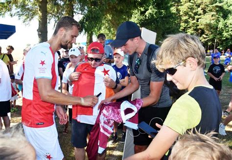 Fotogalerie Na Oslav Ch V Borovanech U P Sku Nastoupil Za T M