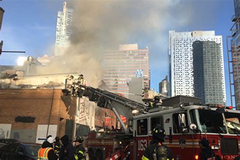 纽约市一公寓楼起火后爆炸 至少一死 纽约市大火 公寓着火 大纪元