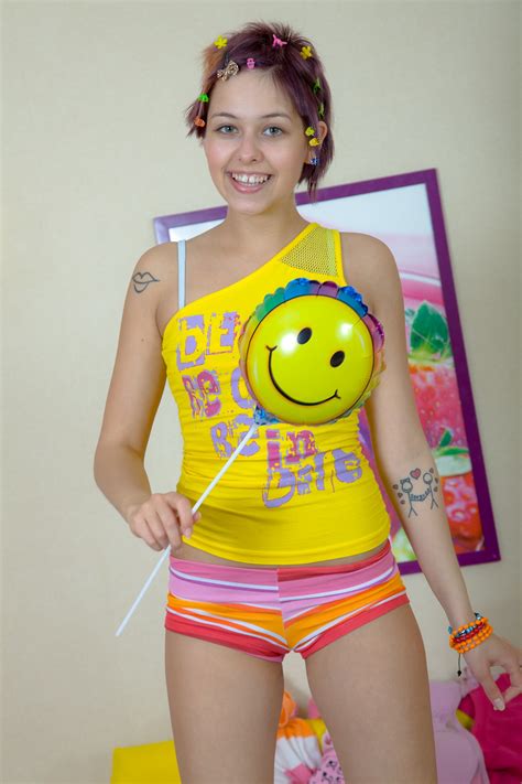 Amateur Girl IMG Porn Pic