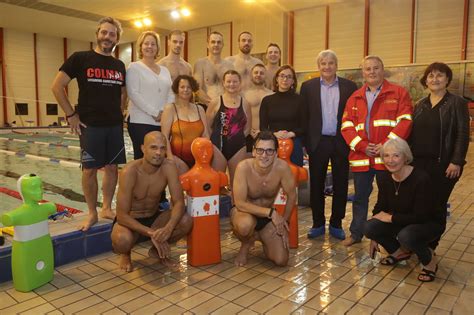 Formation Sauvetage Aquatique Ma Tres Nageurs Sauveteurs Pour Les