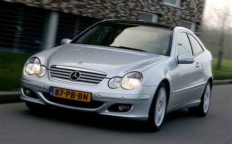 2004 Mercedes Benz C Class Sportcoupe Wallpapers And Hd Images Car Pixel