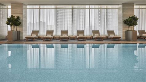 Toronto Hotel with Spa, Pool & Fitness Amenities | Four Seasons