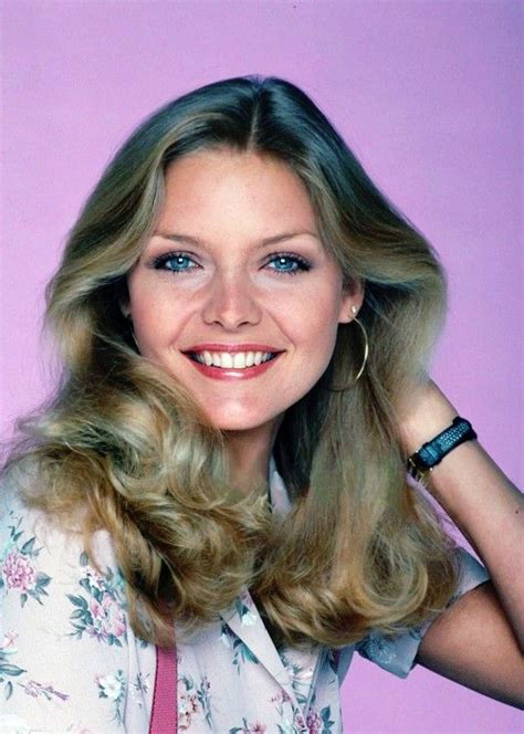 Pin de ' em Michelle Pfeiffer | Paquera, Look at you