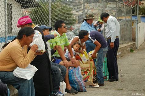 La Prensa De Rjl Menos Pobres En Ecuador 1 3 Millones De Personas