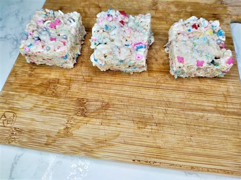 Rice Krispie Treats With Sprinkles | How To Make Rice Crispy Treats