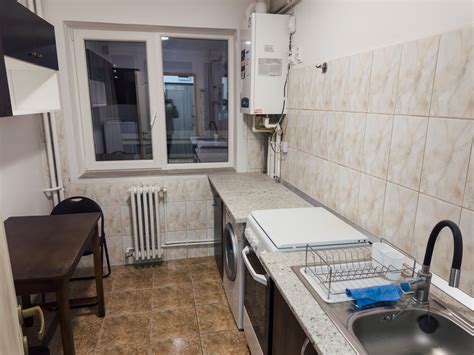 Inchiriez Apartament Camere Semidecomandat Zona T T Ra I Iasi Olx Ro