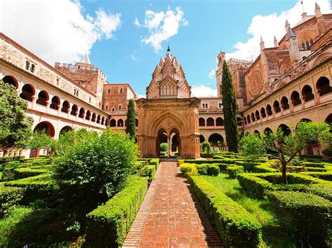 PUEBLOS bonitos de CÁCERES para alucinar 2024