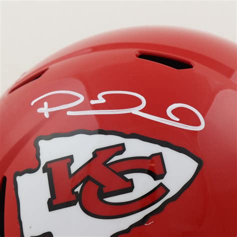 Patrick Mahomes Signed Chiefs Full-Size Speed Helmet (Beckett ...