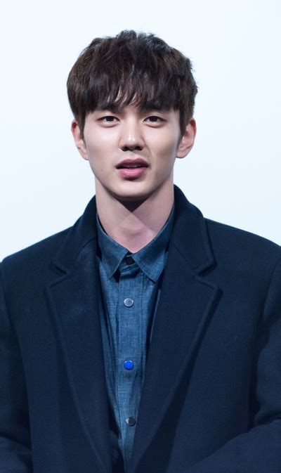 Yoo Seung Ho Talks About His Acting Career And Passion To Divirta Se