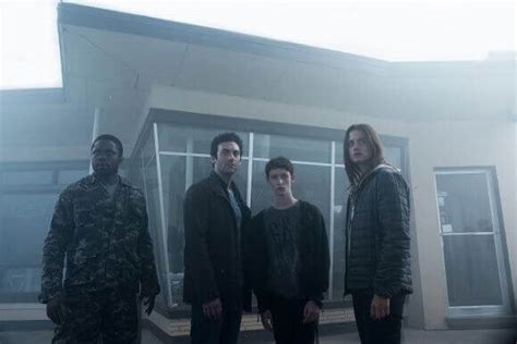 The Mist TV Series Based on Stephen King's Story Has a New Trailer