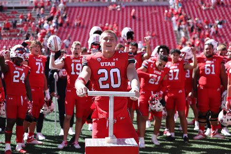 Utah Moves Up In Latest Ap Top 25 Poll After Win Over Weber State