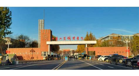 如何报考2023年高职单综招？山东工业职业学院7场直播来解读招生评价综合