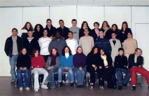 Photo de classe 1 et 2eme année Comptabilité BEP de 2003 Section D