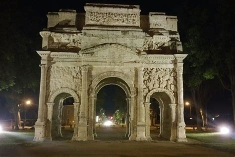 Triumphal Arch, Orange | SeeProvence.com