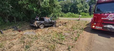 Homem de 66 anos fica ferido em capotamento na SC 135 Éder Luiz Notícias