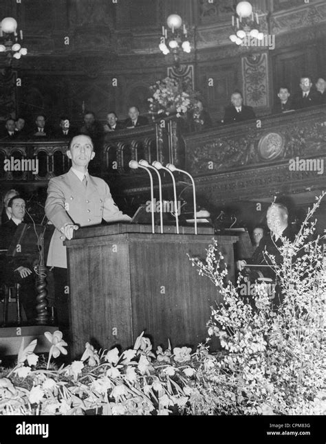 Joseph goebbels speech hi-res stock photography and images - Alamy