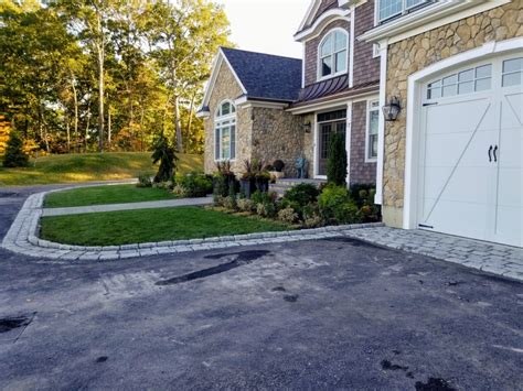 Cobblestone Driveway Aprons and Border Completed in Hudson, MA - Down ...