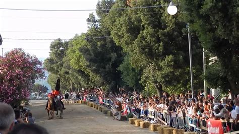 Nurri Santu Predu Pariglie Esibizione Pariglia Di Fonni Verticale