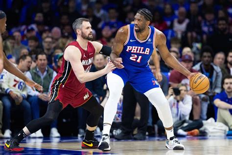 Nba Embiid Decide 76ers Vencem Heat E Garantem Vaga Nos Playoffs Quinto Quarto