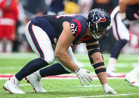 Report: Texans All-Pro J.J. Watt undergoes knee surgery