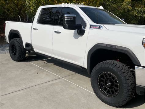 2020 Gmc Sierra 2500 Hd With 18x9 Method Grid And 325 65r18 Nitto Ridge Grappler And Leveling