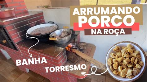 CARNEANDO PORCO CAIPIRA NA ROÇA torresmo e banha para consumo