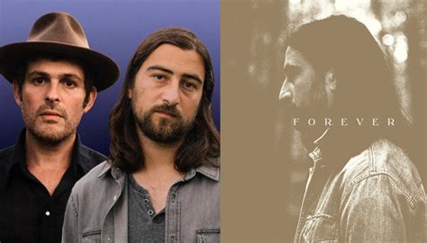 Noah Kahan receives appreciation from Gregory Isakov over duet ‘Paul Revere’