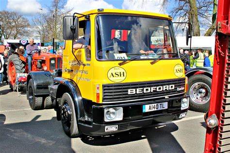 200 AWD Bedford TL Tractor Unit 1990 Bedford TL Tracto Flickr