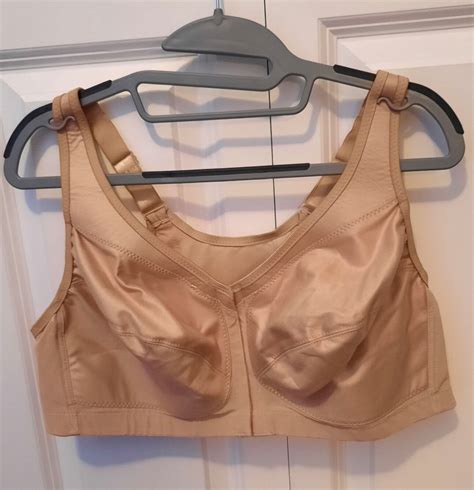 New Glamorise Magic Lift Front Closure Posture Back Bra Cafe 44c 1265