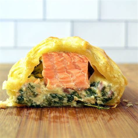 Puff Pastry Salmon - Jaja Bakes - jajabakes.com