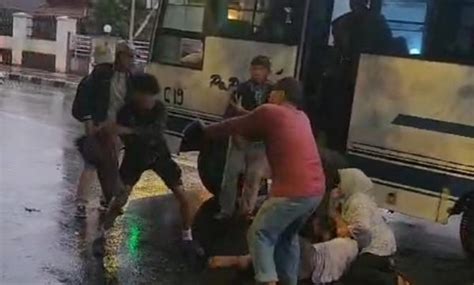 Viral Video Pengamen Aniaya Sopir Bus Di Bogor Polisi Turun Tangan