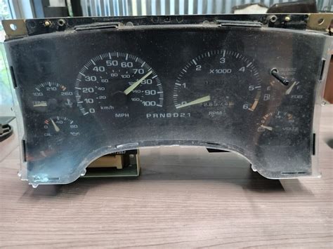 Gmc Jimmy Chevrolet S Blazer Instrument Gauge Cluster Used