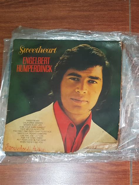 Piringan Hitam Vinyl Engelbert Humperdinck Sweetheart On Carousell