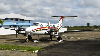 Ps Hcs Beechcraft Super King Air Brasil Vida Taxi A Reo