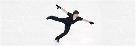 10 Mesmerizing Ice Skating Poses | Scooterlay