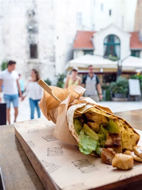 Where To Eat In Split Croatia: Cafes, Restaurants, Desserts & Markets | Split croatia, Croatia ...