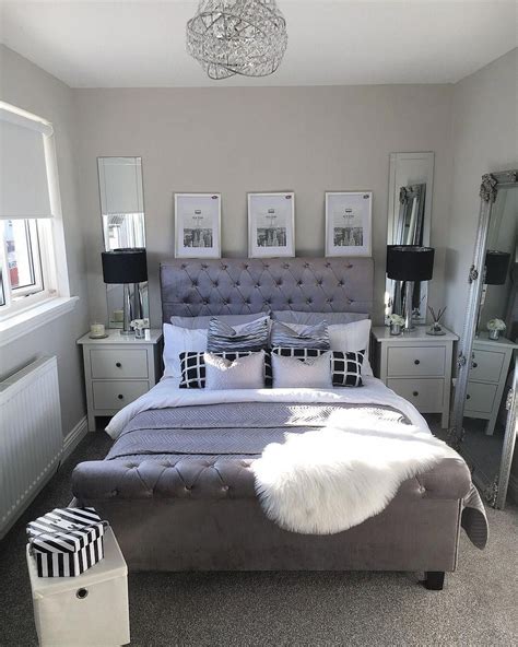 Master Bedroom Inspo Goals Pictures Above Bed Mirrored Bedside Tables