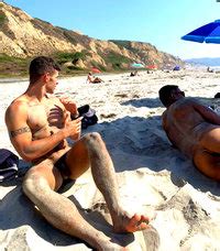 Photo Naked Men On The Beach Page 271 LPSG