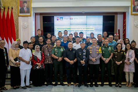 Kick Off PPDB 2024 Di Kota Bogor Sekaligus Penandatanganan Pakta