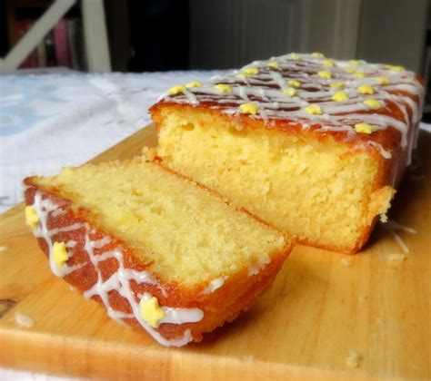 Lemon Curd Drizzle Cake The English Kitchen