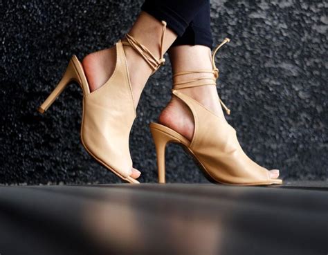 Ankle Boot Nude Amarração Zanchi Pupo Ankle Boots Magazine Luiza