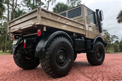 1986 MERCEDES BENZ UNIMOG U1200 PICKUP Rear 3 4 230641