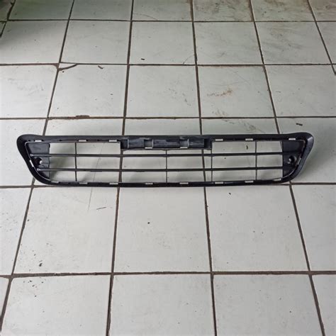 Jual Kisi Kisi Grill Depan Bawah Bumper Innova Lama Second Copotan