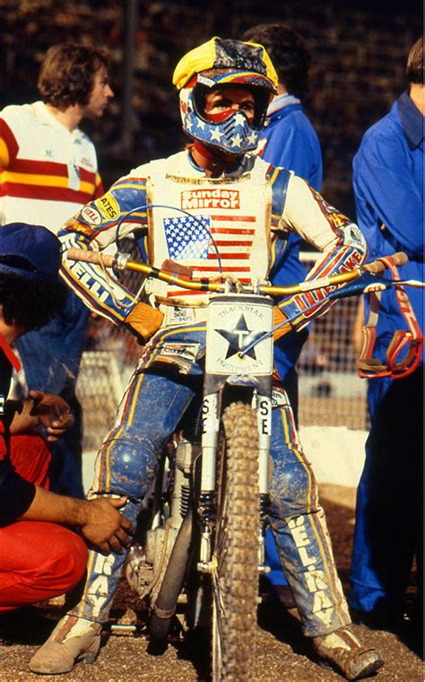 Bruce Penhall Awaits The Start Of Heat 14 Of The 1981 Speedway World