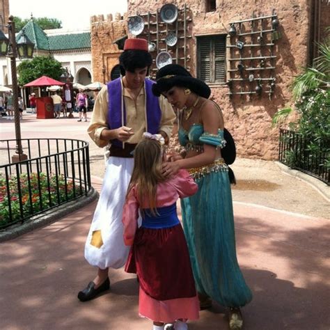 Photos at Aladdin and Jasmine Meet and Greet - Attraction in Lake Buena Vista