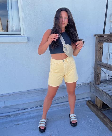 Summer Fit Yellow Shorts Outfit Cute Outfits With Shorts Cute Summer Outfits