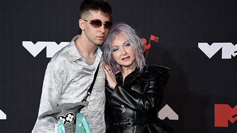 Cyndi Lauper & Son Declyn, 23, At 2021 VMAs — See Photos – Hollywood Life