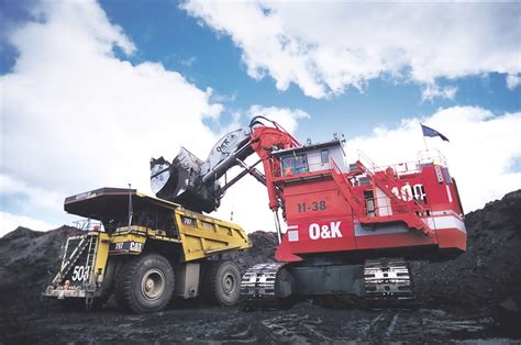 Evolution of Mining Equipment in the Oil Sands | Oil Sands Magazine