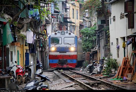 926 Duong Sat Viet Nam Dsvn D19e At Hanoi Vietnam By Markt Hanoi