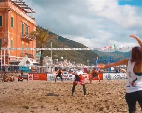 Torneo Di Beach Volley In Spiaggia A Laigueglia Si Sfidano Anche I Bambini